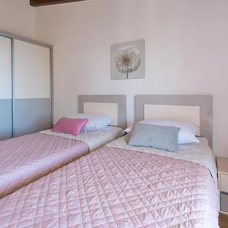 Nede Apartman